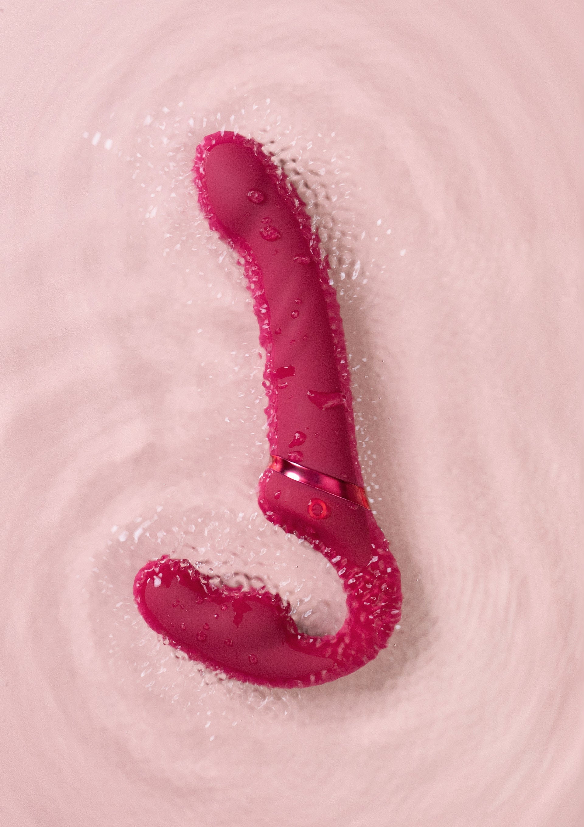Vibromasseur vibrant rose étanche pour le plaisir sensuel. Découvrez des sensations uniques et intenses.; Waterdichte roze vibrator voor sensueel plezier. Ontdek unieke en intense sensaties.; Waterproof pink vibrator for sensual pleasure. Discover unique and intense sensations.