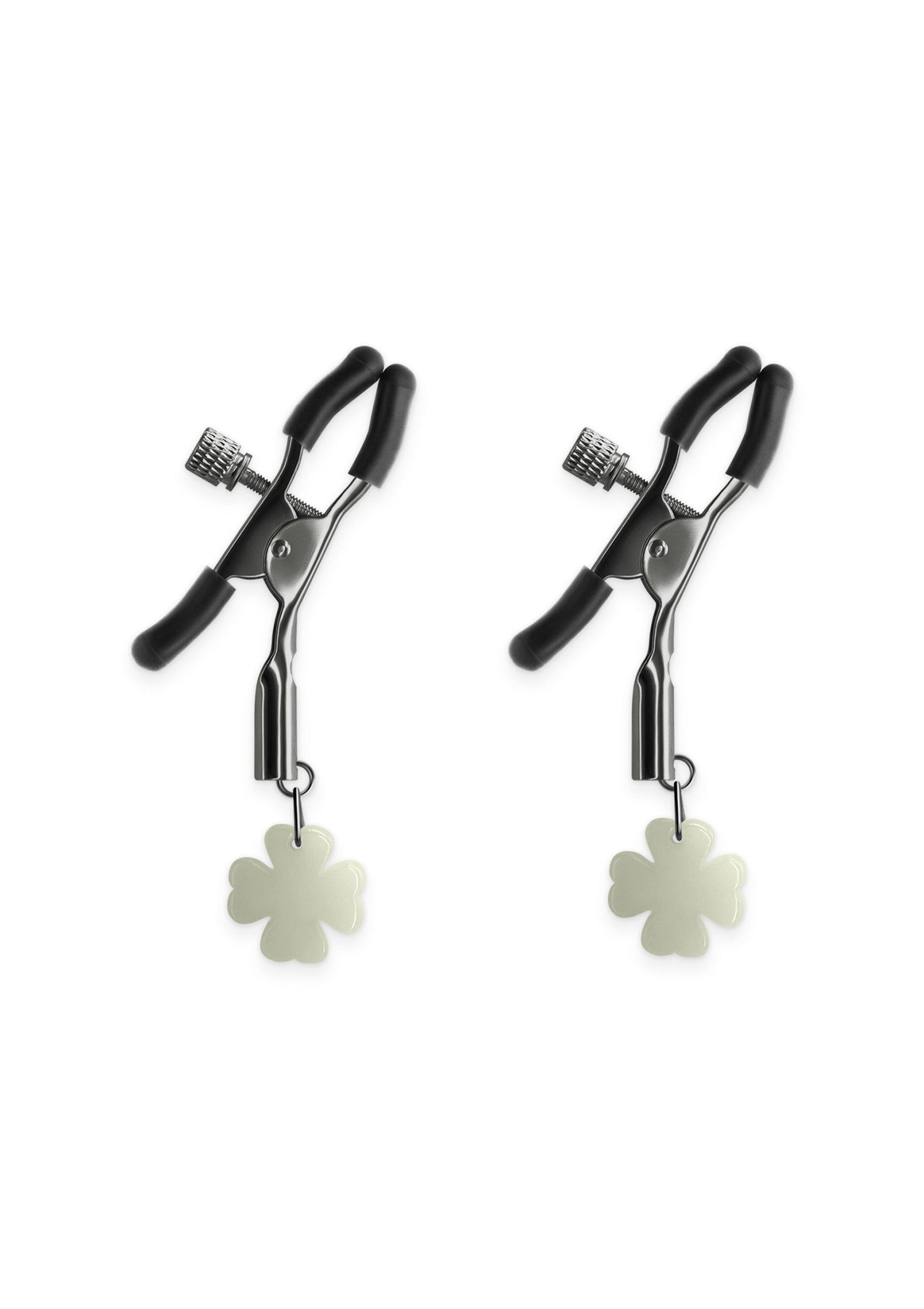 Pinces à tétons réglables avec breloque trèfle à quatre feuilles pour un plaisir intense.; Verstelbare tepelklemmen met klavertje vier bedel voor intense stimulatie.; Adjustable nipple clamps with a four-leaf clover charm for intense stimulation.