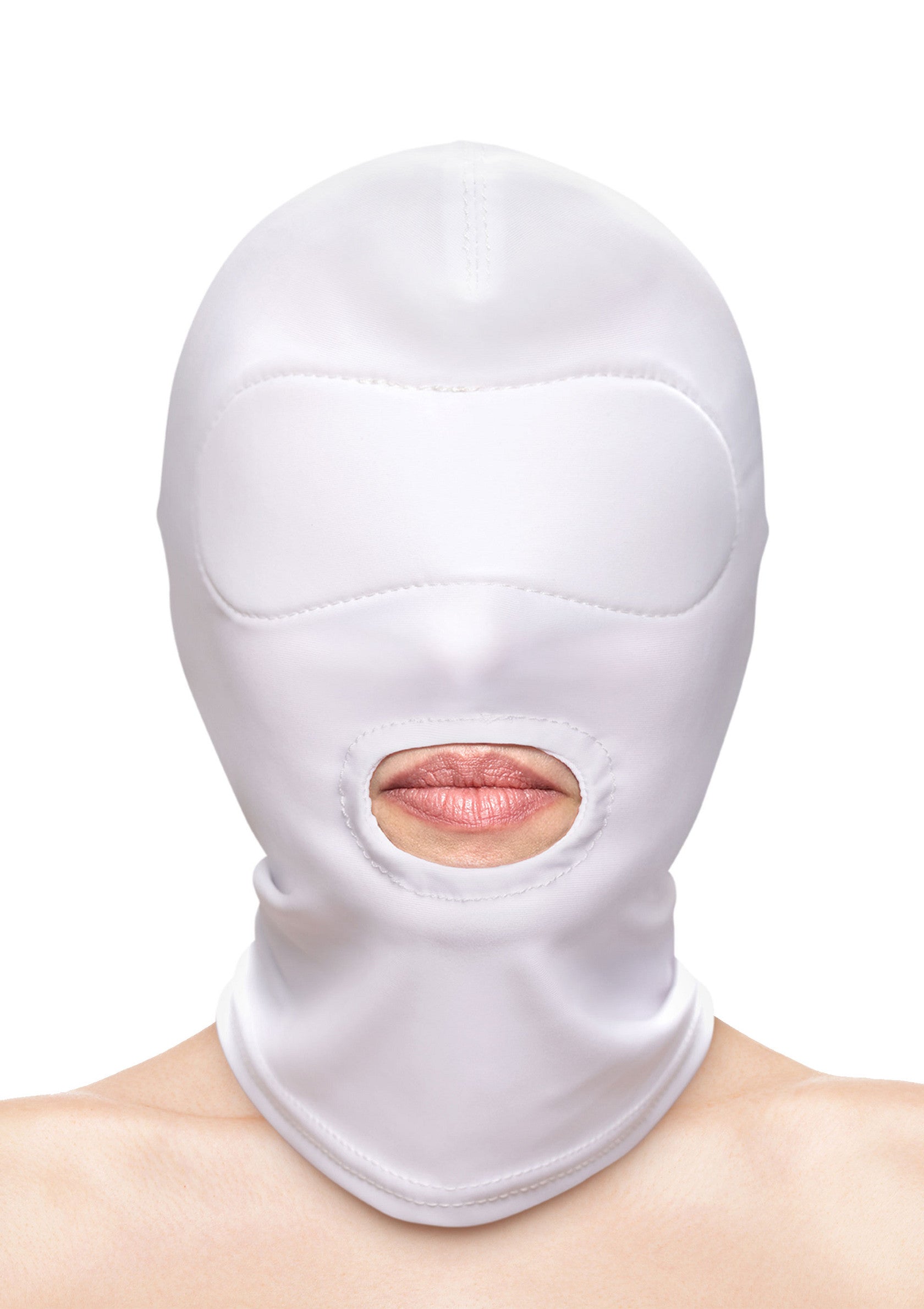 Cagoule blanche intégrale. Masque facial intégral blanc en tissu doux et confortable.; Witte bivakmuts. Volledig gezichtsmasker van zachte, comfortabele witte stof.; White full face mask. Full face covering in soft, comfortable white fabric.