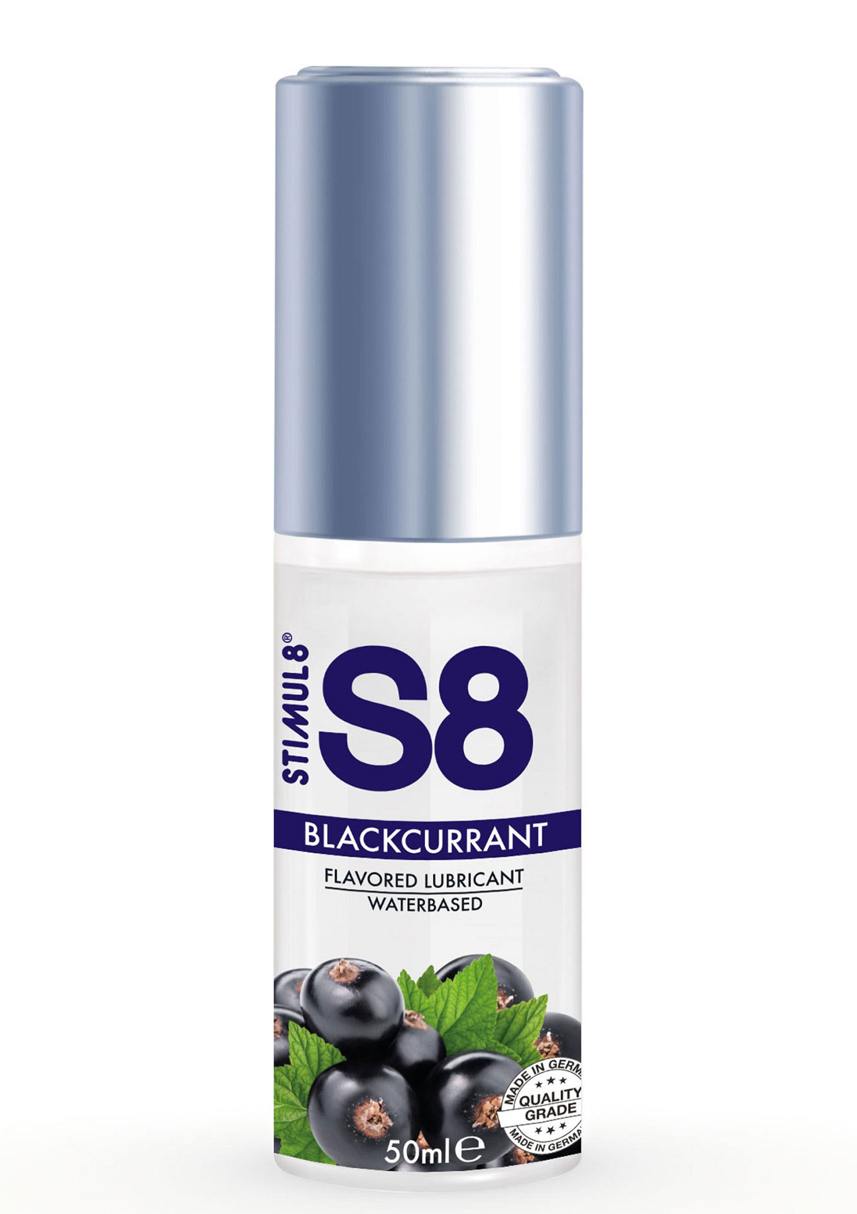 Lubrifiant à base d'eau S8 cassis de Stimul8. Hydrate et augmente le plaisir. Compatible avec les préservatifs.; S8 Zwarte Bes glijmiddel op waterbasis van Stimul8. Hydrateert en verhoogt het plezier. Compatibel met condooms.; Stimul8 S8 Blackcurrant water-based lubricant. Moisturizes & enhances pleasure. Condom compatible.